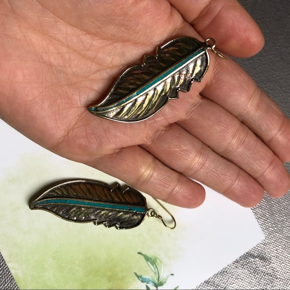 Tibetan Turquoise Inlay Feather Brass Earrings - Picture 4 of 6